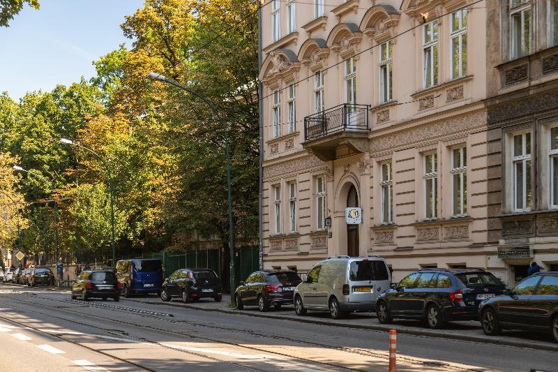 Hotel Maximum Krasków Exterior foto